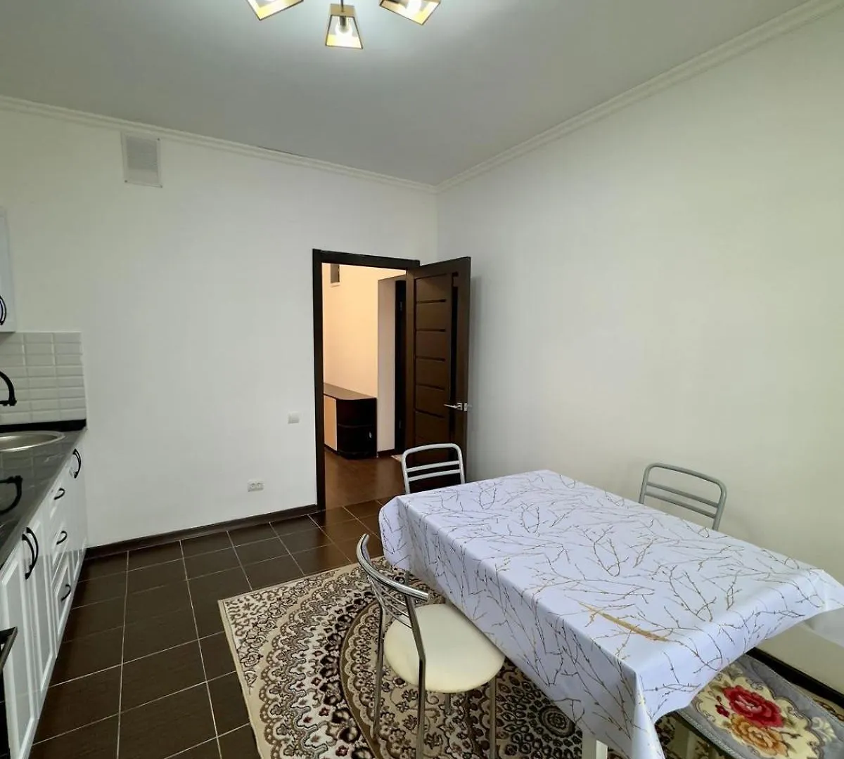 Apartment Просторная Квартира В Жк Науаи Около Трц Мега Almaty